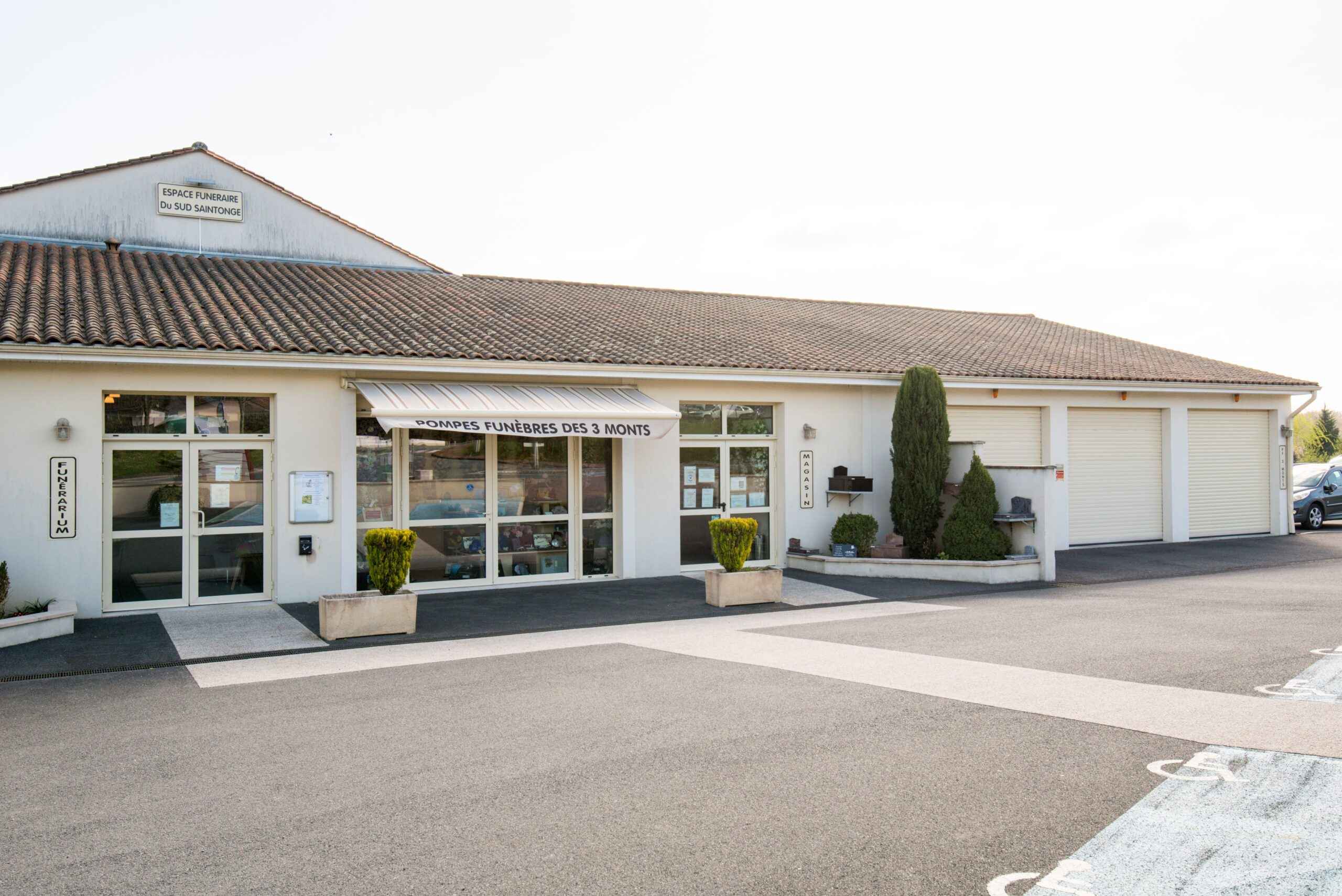 Photo de Espace Funéraire du Sud Saintonge